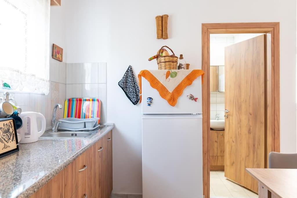 شقة Zografia - Charming House Near The Coast مارماري المظهر الخارجي الصورة
